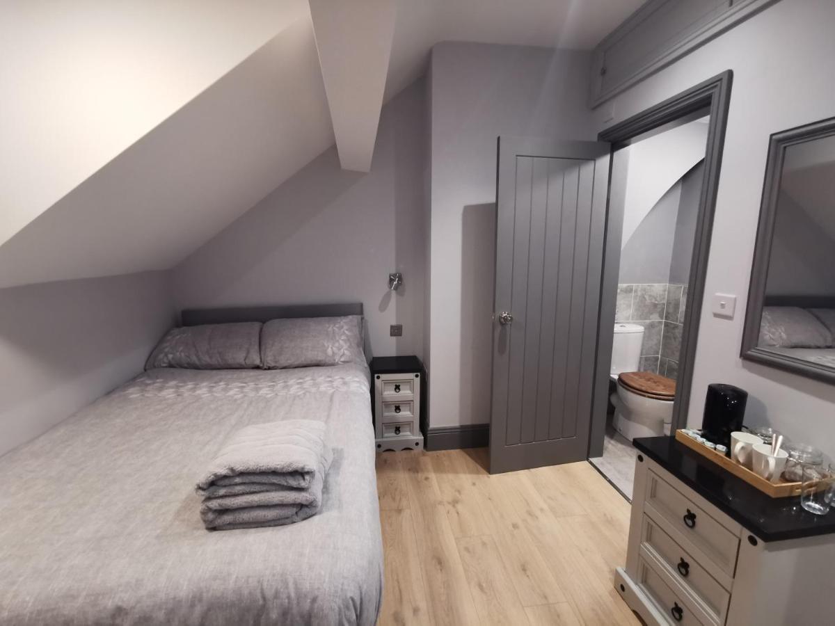 Shared House Close To Liverpool City Center & Lfc/Efc ภายนอก รูปภาพ